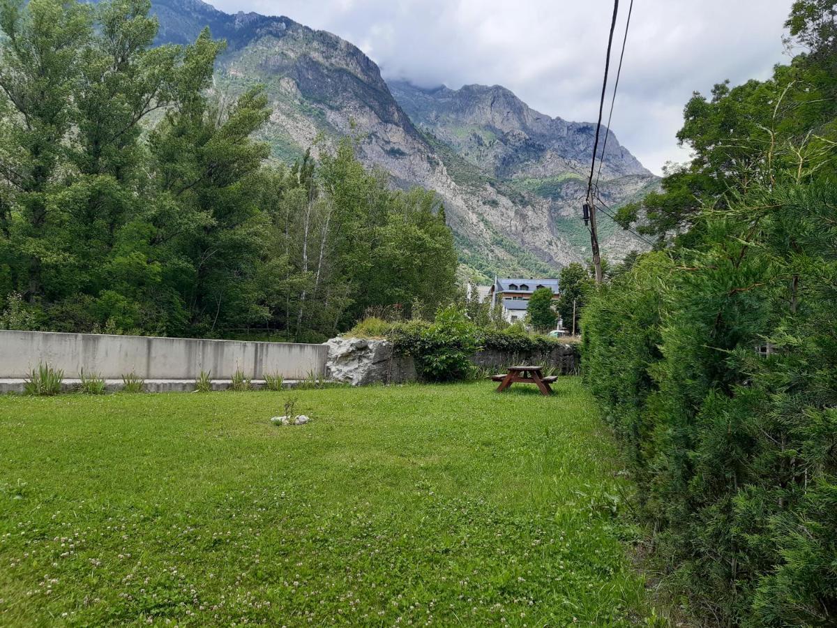 Appartamento Casa Marcos Benasque Esterno foto